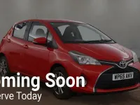 Used Toyota Yaris 2015 Red Hatchback