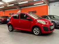 Used Citroën C1 68 HP (50 kW) 2013 Red Hatchback