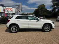 Used Mercedes GLA200 SE 156 HP (114 kW) 2018 White SUV