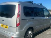 Used Ford Tourneo Titanium 120 HP (88 kW) 2021 Estate