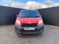 Used Peugeot Expert 90 HP (66 kW) 2014 Red Van