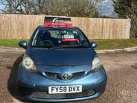 Used Toyota Aygo 67 HP (49 kW) 2008 Blue Hatchback