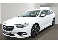 Used Vauxhall Insignia SRi 170 HP (125 kW) 2019 White Hatchback