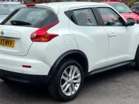 Gebraucht Nissan Juke Acenta 117 PS (86 kW) 2013 Weiß SUV