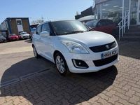 Used Suzuki Swift SZ4 94 HP (69 kW) 2016 White Hatchback