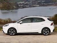 Novo MG MG4 EV Comfort 109 kW (149 HP) 2026 Branco Citadino