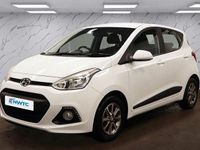 Used Hyundai i10 Premium 87 HP (63 kW) 2016 White Hatchback