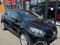 Used Renault Captur Dynamique 90 HP (66 kW) 2014 Black SUV