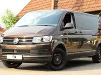 Usado VW T6 SE 204 HP (150 kW) 2018 Castanho Van