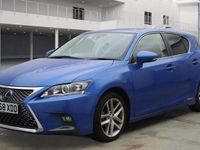 Used Lexus CT200h Luxury Line 136 HP (100 kW) 2018 Blue Hatchback