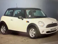 Used Mini Cooper Hatch 2009 White Hatchback