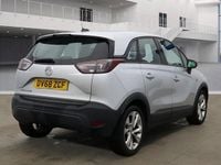 Used Vauxhall Crossland X 81 HP (59 kW) 2018 Silver SUV