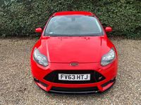 Used Ford Focus ST 250 HP (183 kW) 2013 Red Hatchback