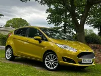 Used Ford Fiesta Titanium X 105 HP (77 kW) 2013 Yellow Hatchback