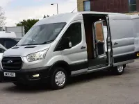 Używany Ford Transit Trend 130 KM (95 kW) 2021 Srebrny Van