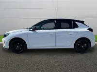 Używany Vauxhall Corsa 100 KM (73 kW) 2024 Biały Hatchback