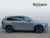 Usado Volvo XC90 Ultra 455 HP (334 kW) 2025 Cinzento SUV