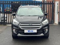 Usado Ford Kuga Titanium 150 CV (110 kW) 2019 Negro SUV