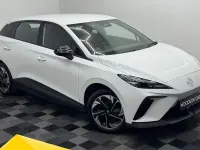 Used MG MG4 EV SE 125 kW (170 HP) 2023 White Hatchback