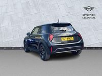Używany Mini Cooper S Hatch 201 KM (147 kW) 2024 Czarny Hatchback