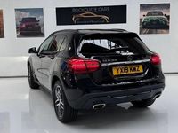 Used Mercedes GLA180 Urban 122 HP (89 kW) 2020 SUV