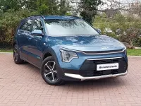 Gebraucht Kia Niro 139 PS (102 kW) 2023 Blau SUV