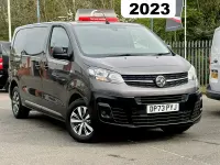 Second-hand Vauxhall Vivaro 100 CP (73 kW) 2023 Gri Monovolum