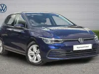 Used VW Golf VIII Life 130 HP (95 kW) 2023 Blue Hatchback