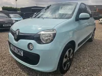 Used Renault Twingo Play 70 HP (51 kW) 2016 Blue Hatchback