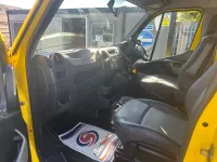Used Vauxhall Movano 136 HP (100 kW) 2016 Yellow MPV