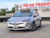 Used Toyota Prius 122 HP (89 kW) 2018 Silver Hatchback