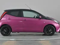 Used Toyota Aygo X-cite 72 HP (52 kW) 2019 Mauve/purple Hatchback