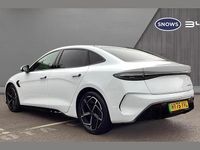 Used BYD Seal Design 230 kW (313 HP) 2025 White Sedan