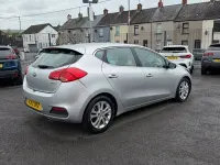 Used Kia Ceed 128 HP (94 kW) 2013 Silver Hatchback