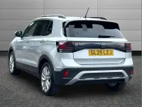 Usado VW T-Cross Match 115 HP (84 kW) 2025 Prateado SUV