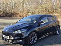 Used Ford Focus ST 185 HP (136 kW) 2018 Black Hatchback