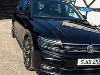 Usado VW Tiguan R-line 150 HP (110 kW) 2019 Preto SUV