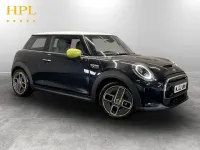 Used Mini Cooper SE Hatch 135 kW (184 HP) 2022 Black Hatchback