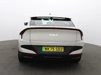 Used Kia EV6 Air 167 kW (228 HP) 2025 White SUV
