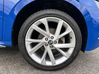 Used Skoda Kamiq SE L Executive 108 HP (79 kW) 2023 Blue SUV