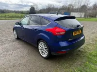 Usado Ford Focus Titanium X 125 HP (91 kW) 2017 Azul Citadino