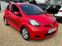 Used Toyota Aygo 67 HP (49 kW) 2012 Red Hatchback