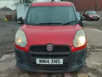 Używany Fiat Doblò 2014 Czerwony Minivan