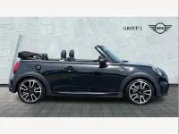 Usado Mini Cooper S Cabriolet Sport 192 CV (141 kW) 2023 Negro Descapotable