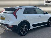 Used Kia Niro 139 HP (102 kW) 2022 White SUV