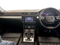 Used Skoda Superb SE Technology 150 HP (110 kW) 2023 Estate