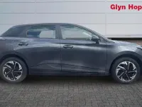 New MG MG4 EV SE 125 kW (170 HP) 2025 Hatchback