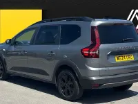Used Dacia Jogger Extreme 141 HP (103 kW) 2025 MPV