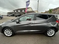 Used Ford Fiesta Titanium 100 HP (73 kW) 2018 Grey Hatchback