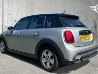 Used Mini Cooper Classic 134 HP (98 kW) 2023 Silver Hatchback